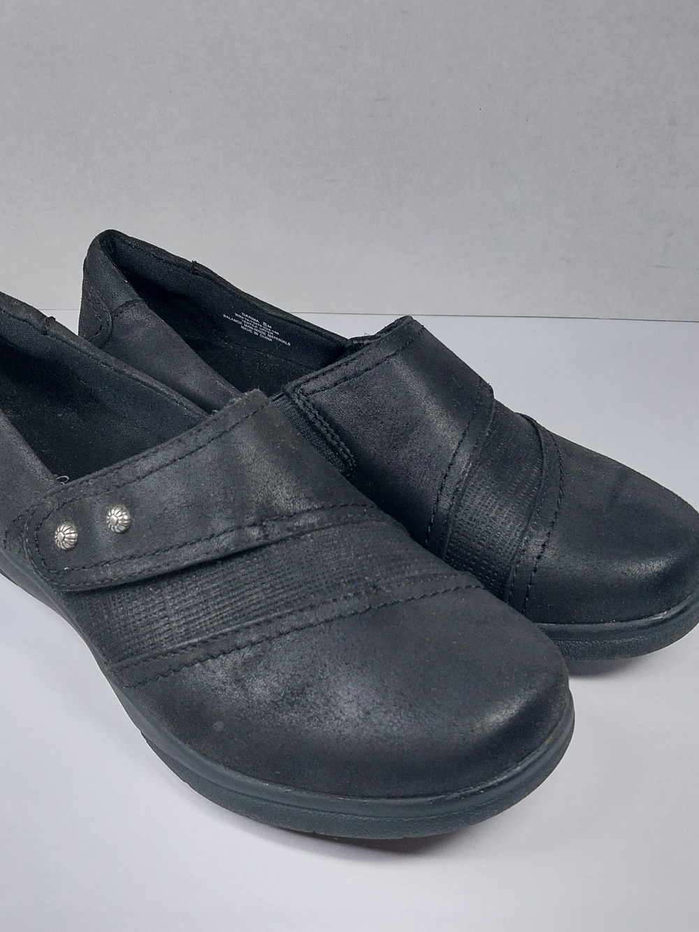Bare Traps Darma Women 8M Black Fabric Slip On Causal Comfort Loafer Shoes
